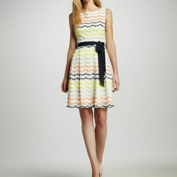 Trina Turk Dresses & Skirts - Trina Turk Heights Scalloped Fringe Dress